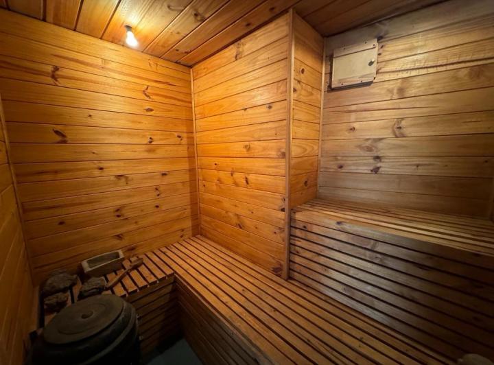 Casa en Venta de 4 Dormitorios Con Pileta En Rosario -  Abasto 5
