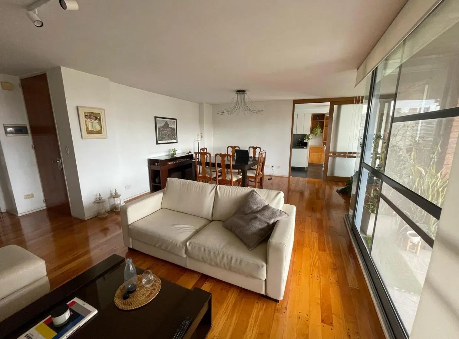 Departamento en venta de 3 dormitorios calidad premium con cochera en Rosario 3