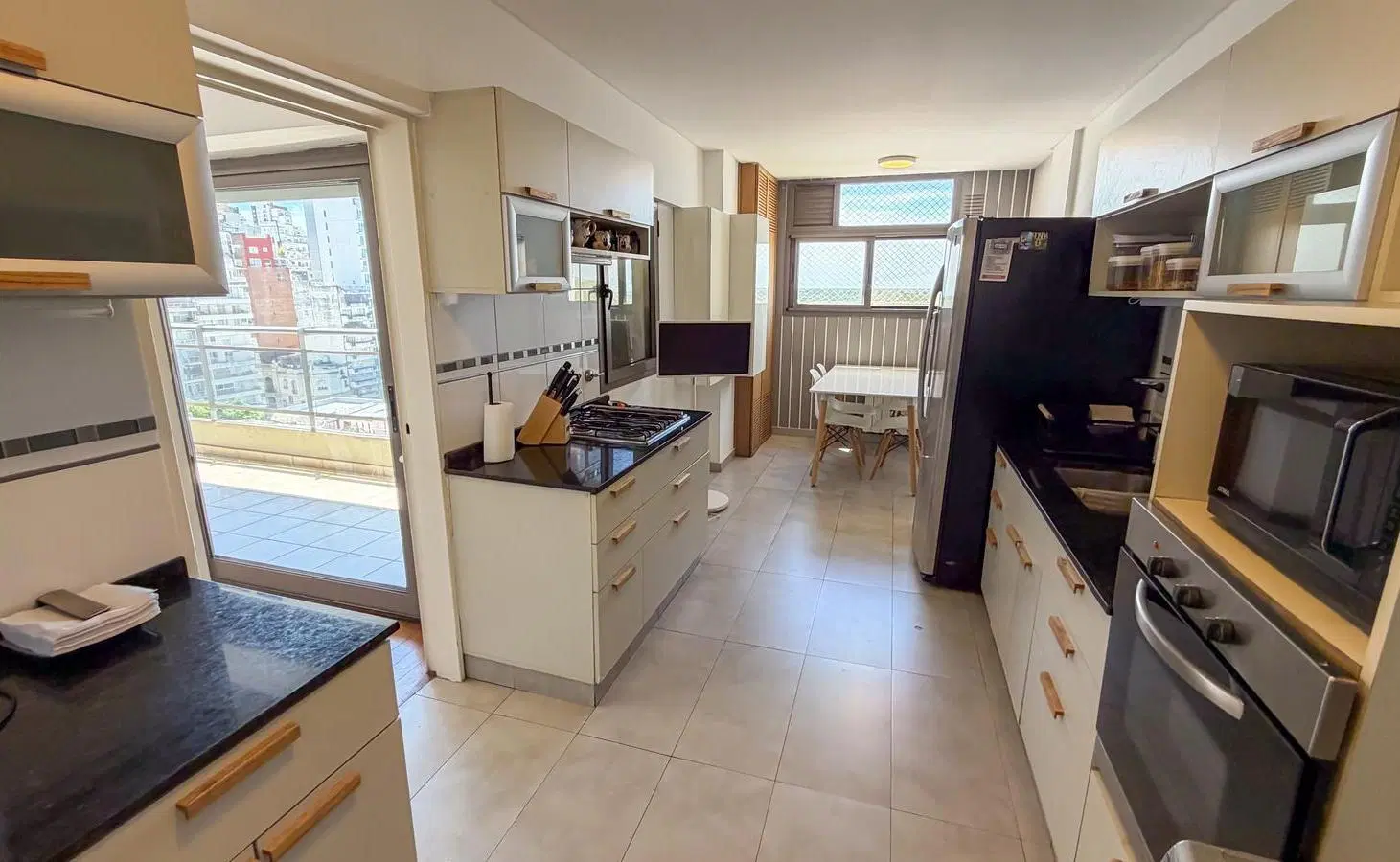 Departamento en vent de 3 dormitorios con 2 cocheras en Rosario - Parque España 5