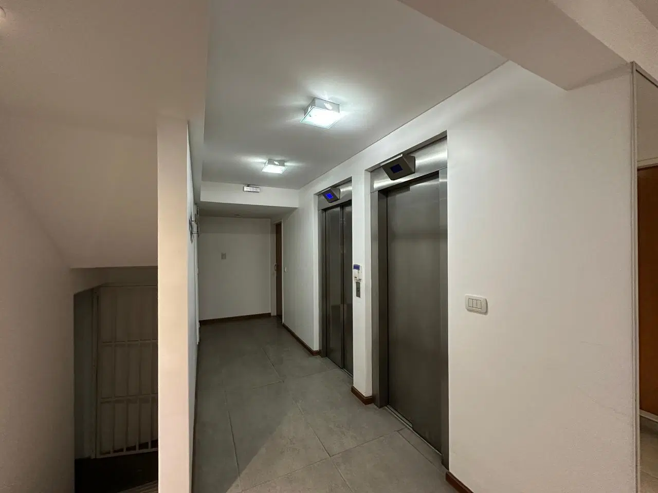 Venta departamento de 2 dormitorios con cochera y amenities centro - Rosario 3