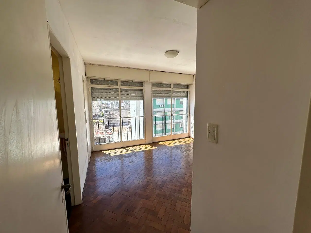 Departamento en  venta de un dormitorio con baulera  en  Rosario - Centro 8