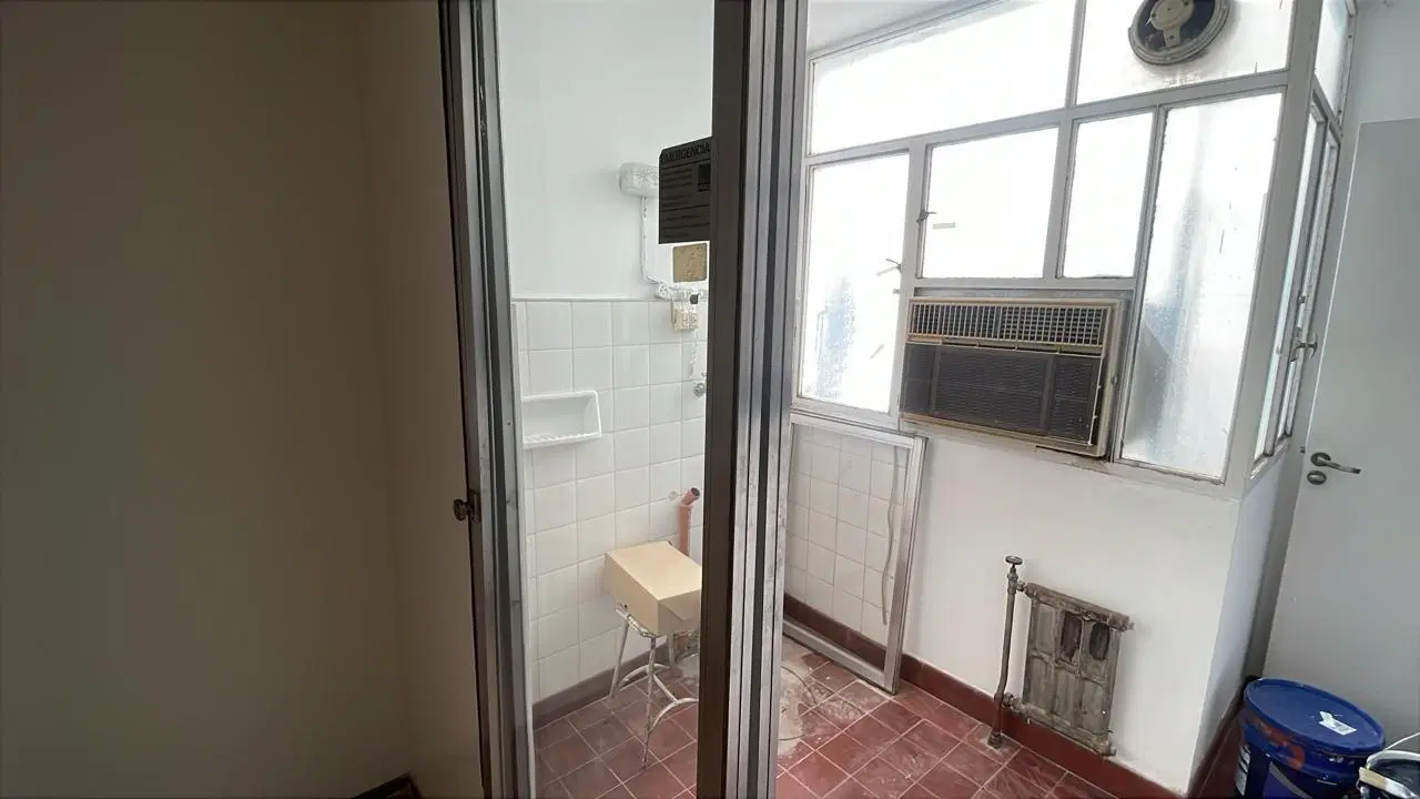 Departamento en Venta 3 Dormitorios a Modernizar con cochera en Rosario - Centro 4