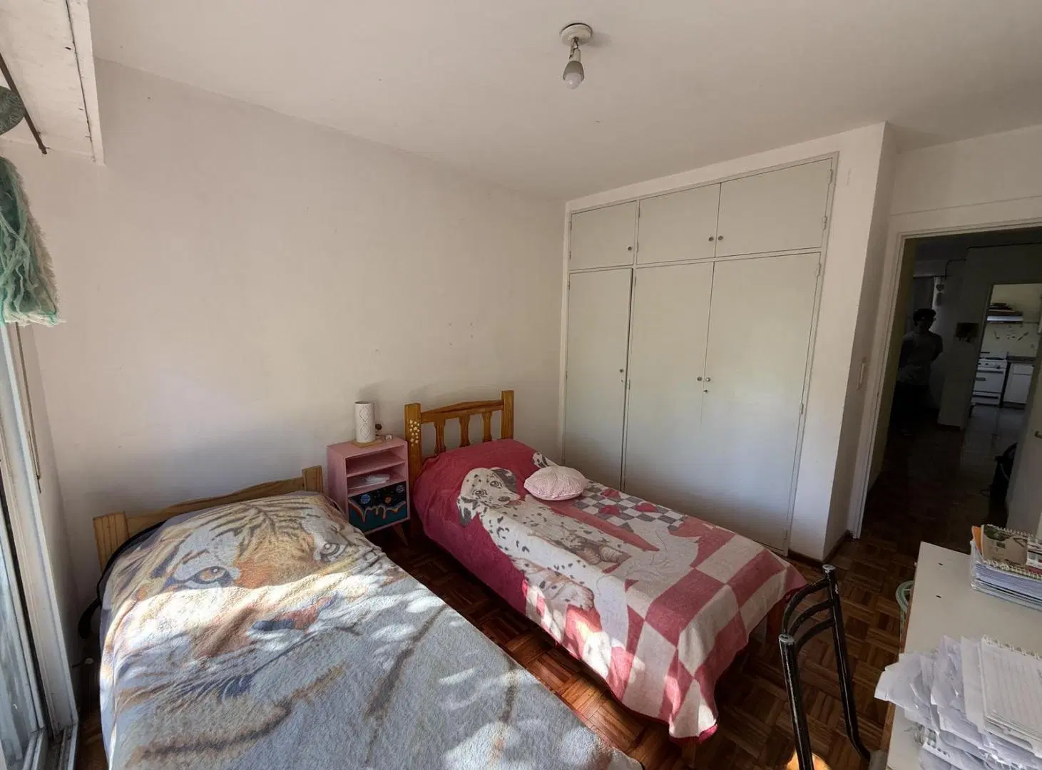Venta departamento de un dormitorio con balcón en Rosario - Lourdes 2