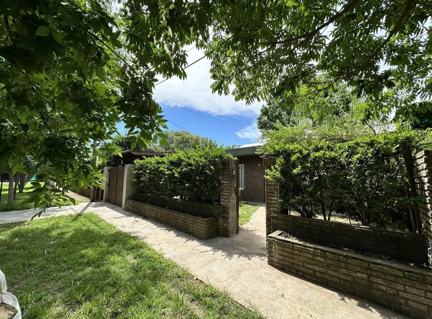 Casa en venta de dos dormitorios en Fisherton-Rosario 2
