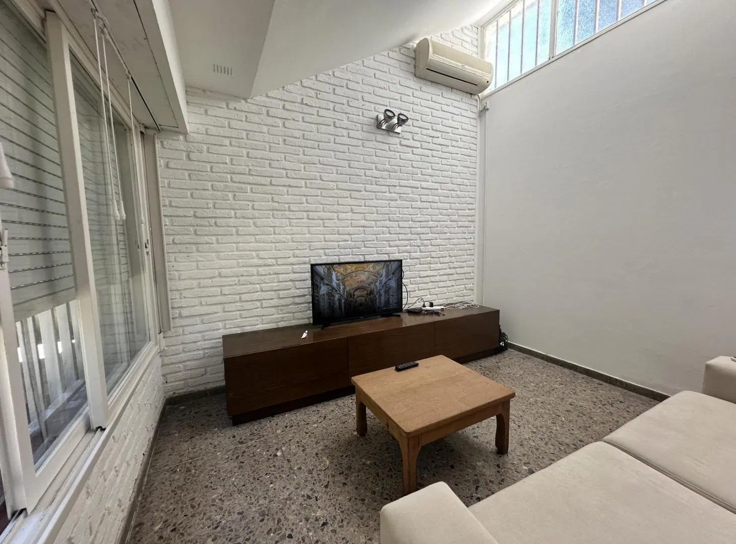 Casa en venta de dos dormitorios en Fisherton-Rosario 4