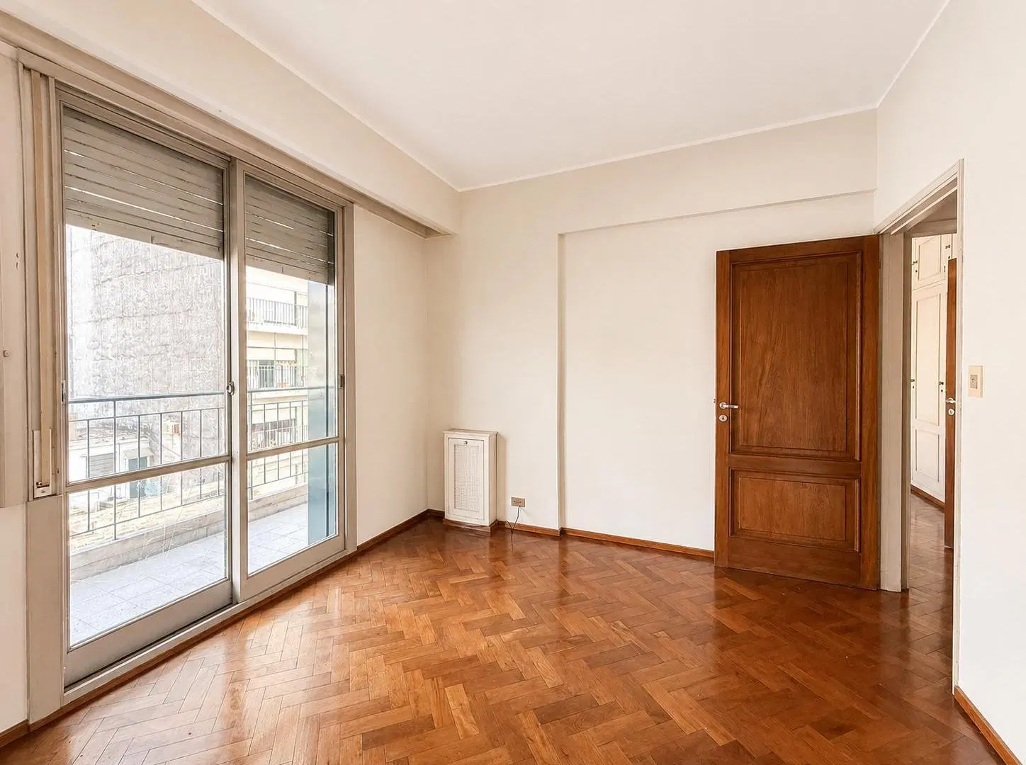Departamento en venta de dos dormitorios con cochera en Rosario 5