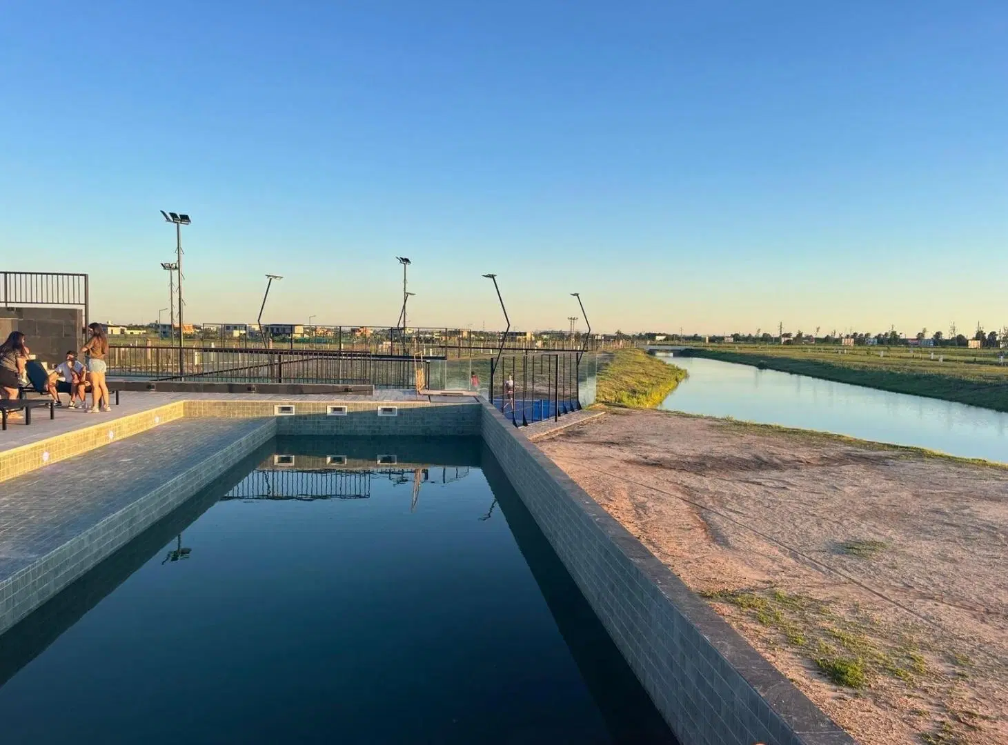 Terreno en Venta de 500 mts 2 en Funes Lake 3