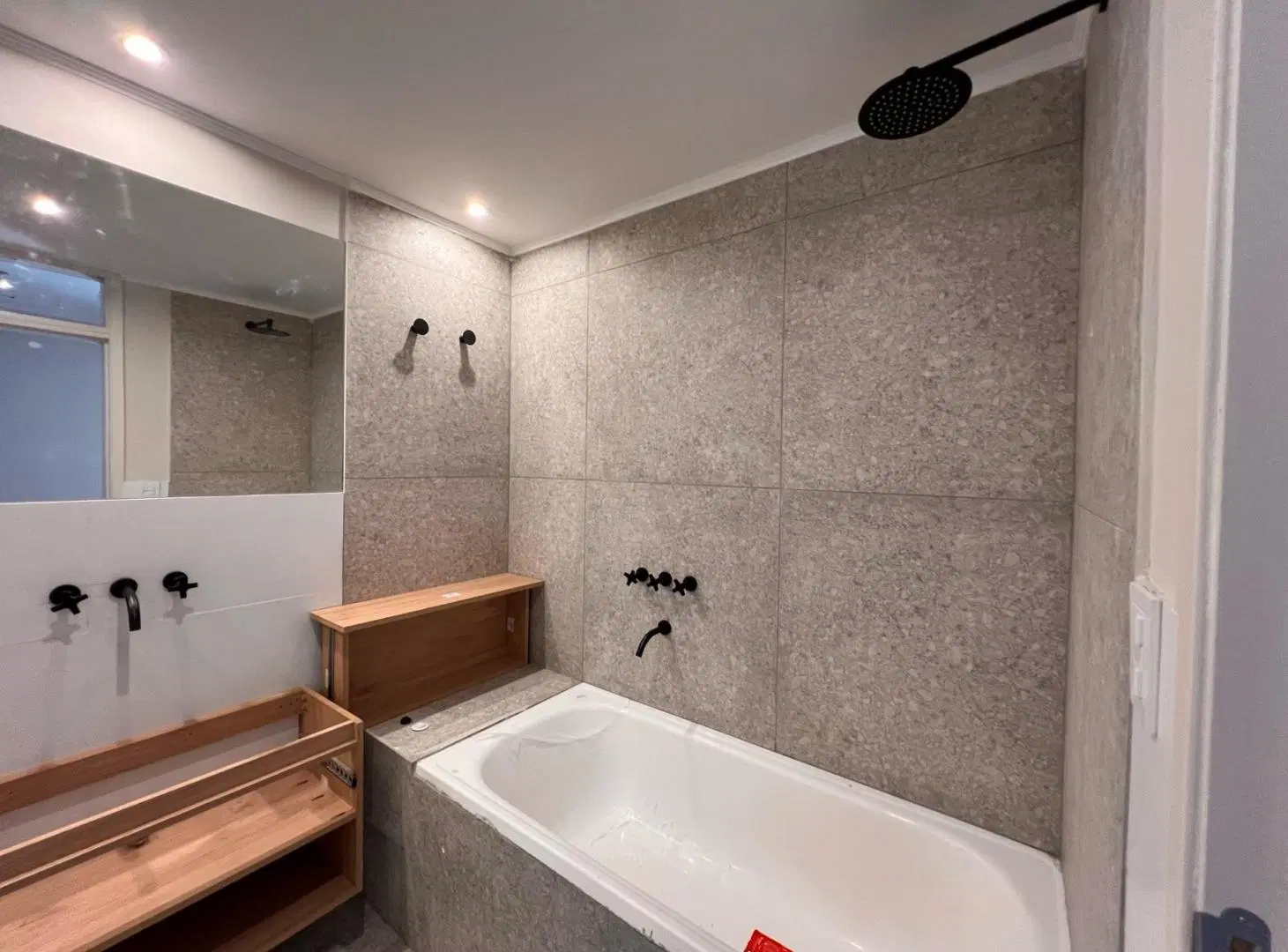 Venta casa de pasillo de 3 dormitorios en barrio Lourdes, Rosario. 4