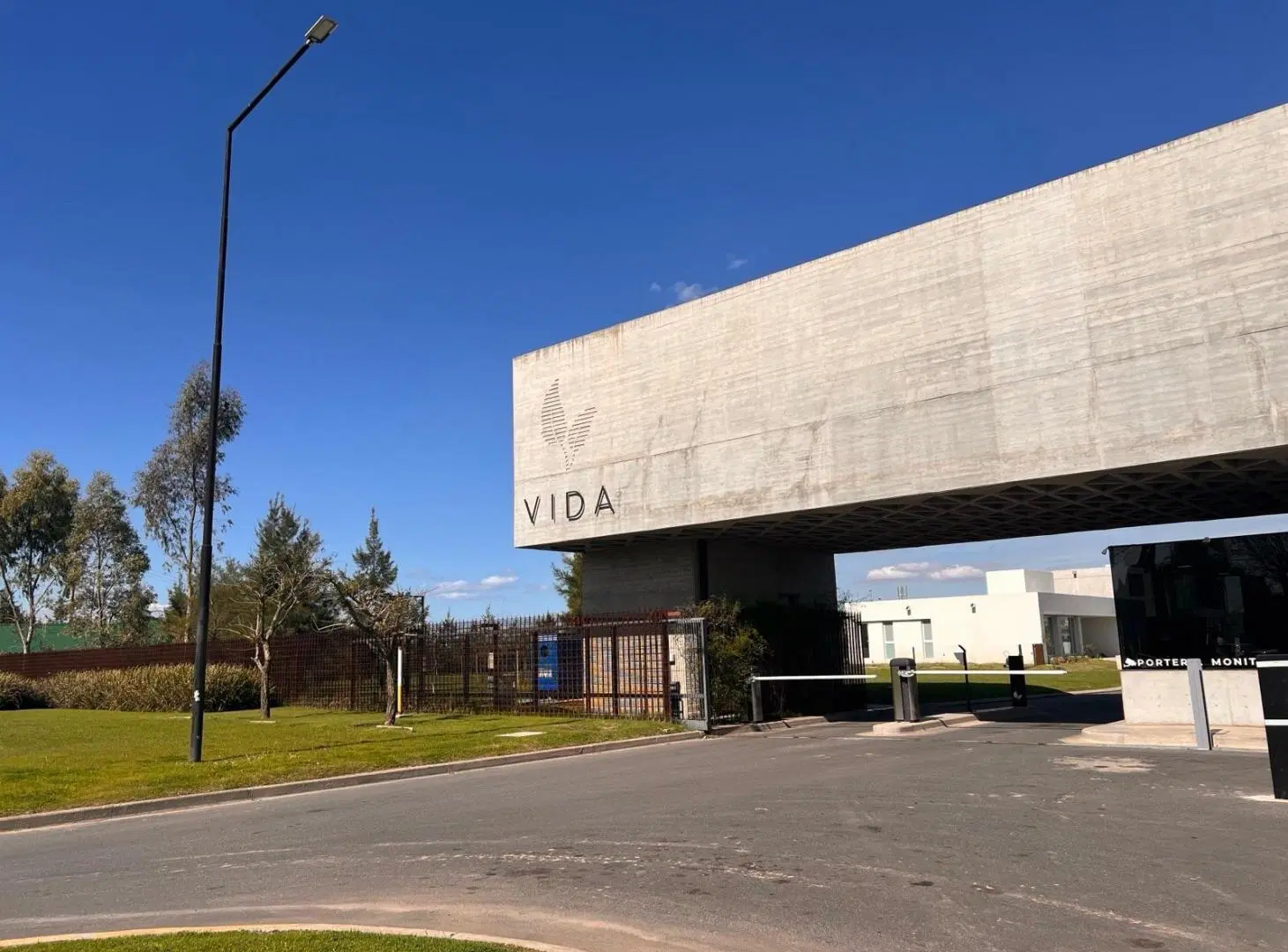 Venta Terreno en Vida 1 en Funes 1