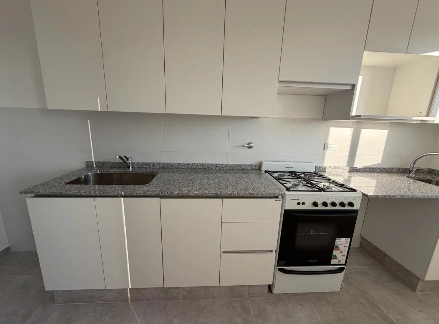 Departamento en venta de 2 dormitorios a estrenar Bauen en Rosario - barrio Lourdes 4