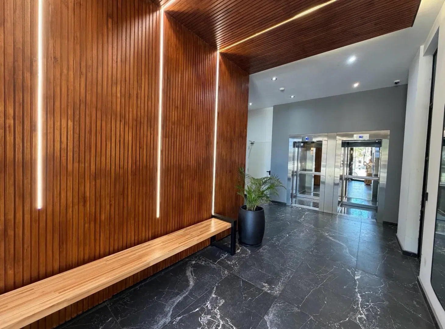 Departamento en venta de 1 dormitorio a estrenar con balcón en Rosario - Echesortu 2