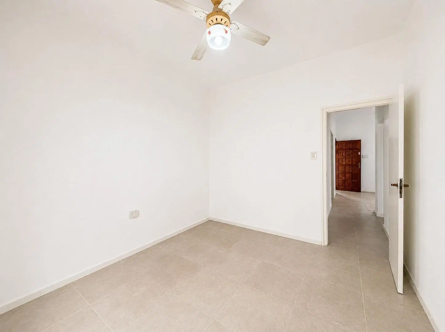 Casa en venta dos dormitorios con garage y patio en Fisherton-Rosario 4