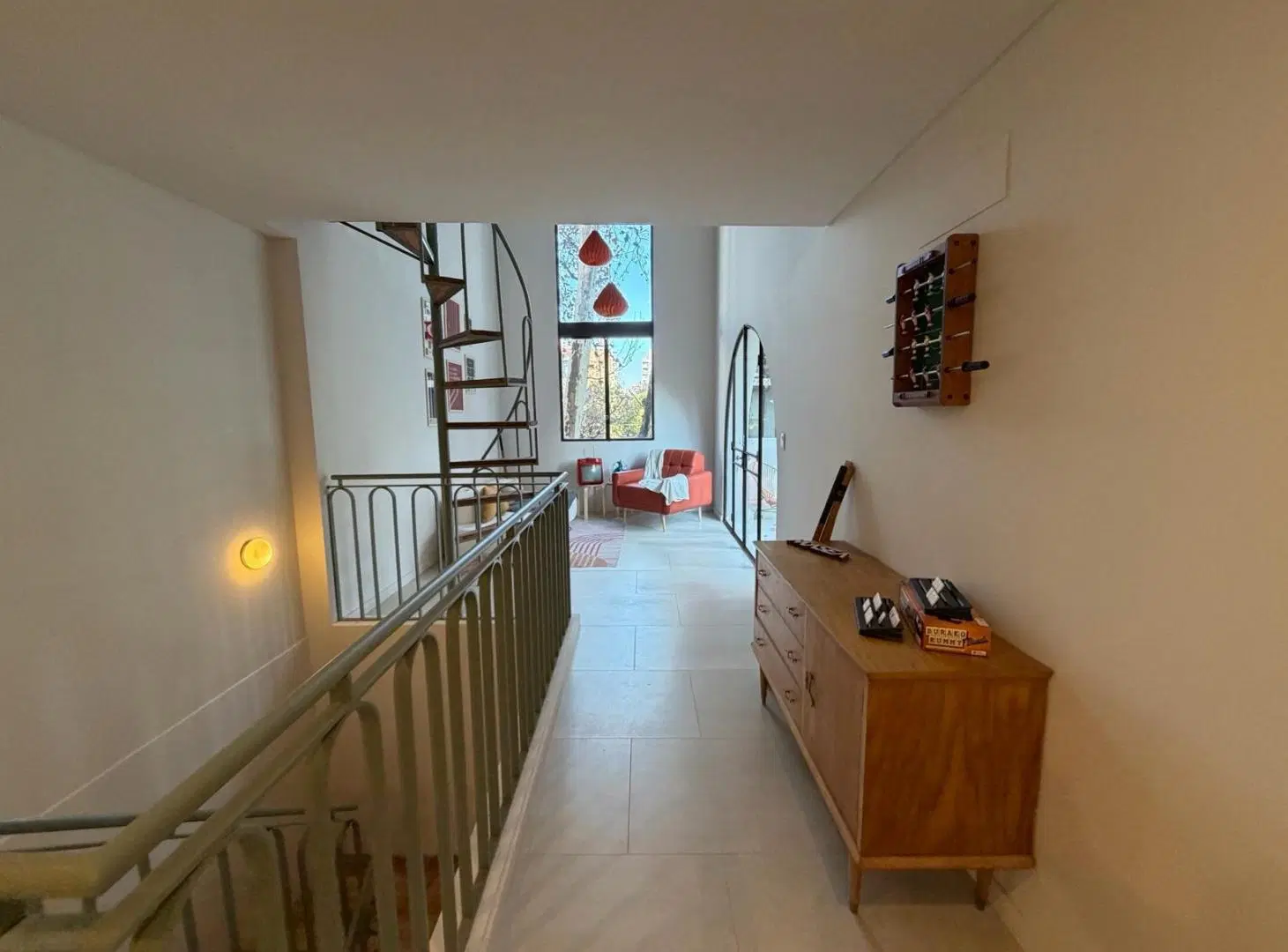Casa de 3 dormitorios en venta con piscina y quincho en Barrio Lourdes 3