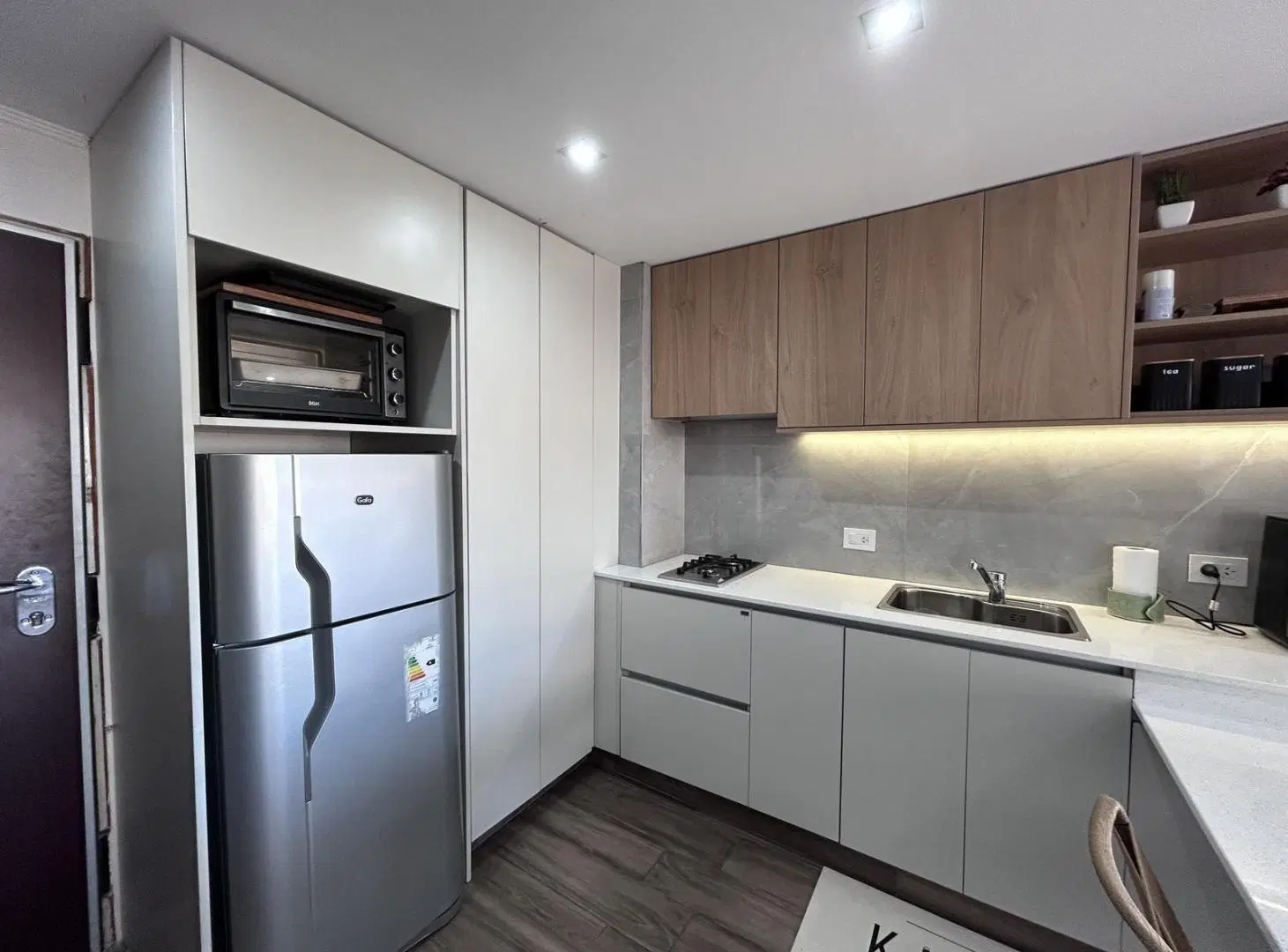 Departamento en venta de 1 dormitorio reciclado a nuevo en centro de Rosario 1