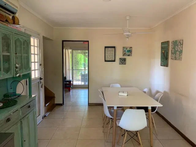 Casa en Venta de 4 Dormitorios con pileta en - San Eduardo - Fisherton - Rosario 3