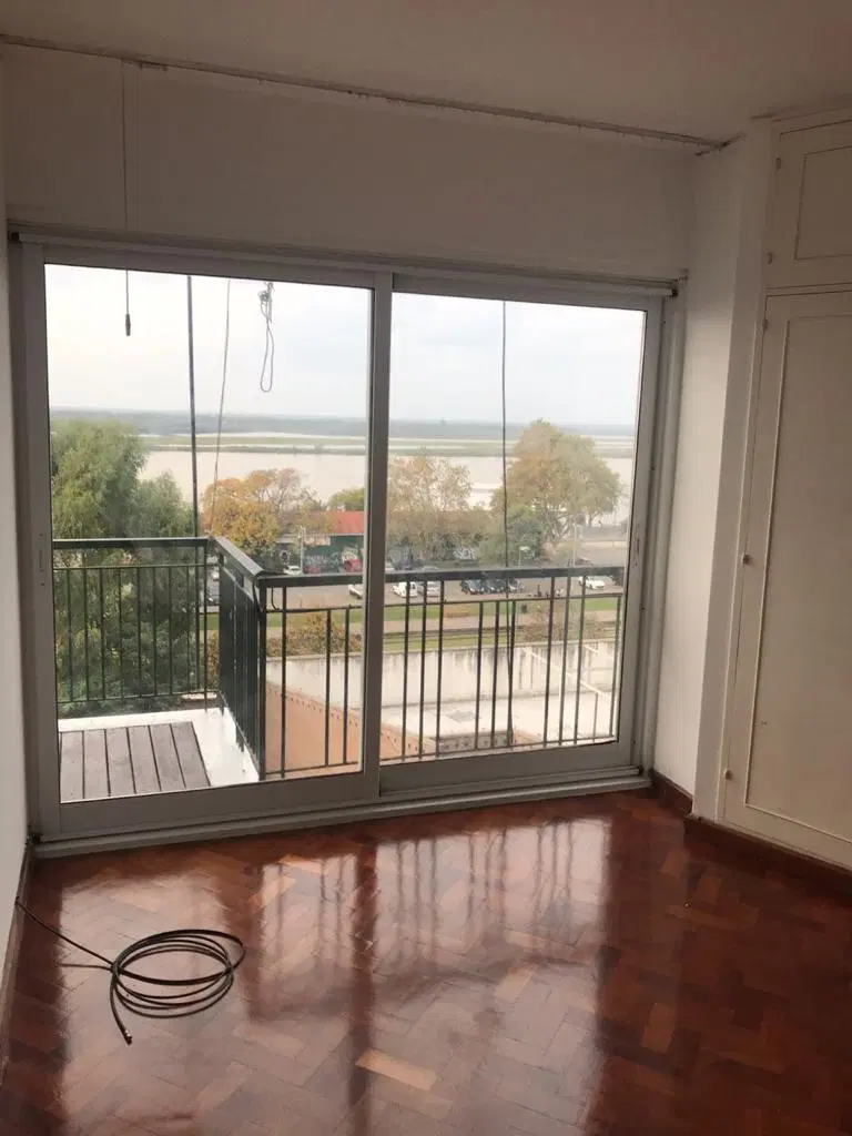 Departamento en alquiler con vista franca al rio dos dormitorios con cochera 5