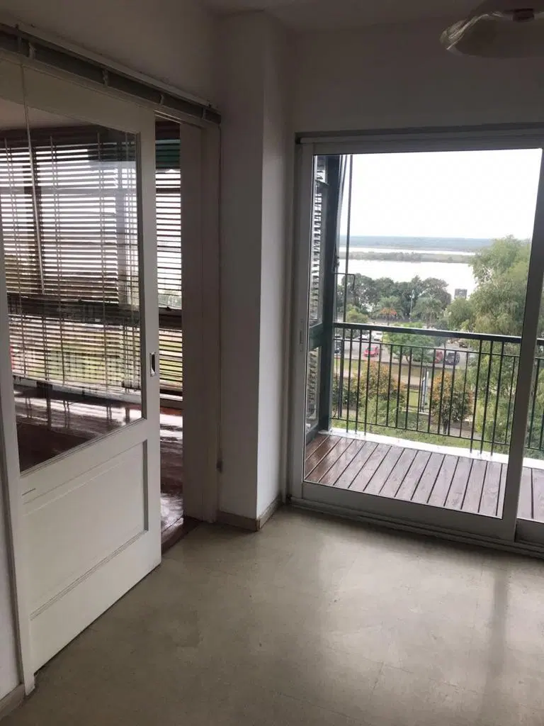 Departamento en alquiler con vista franca al rio dos dormitorios con cochera 4