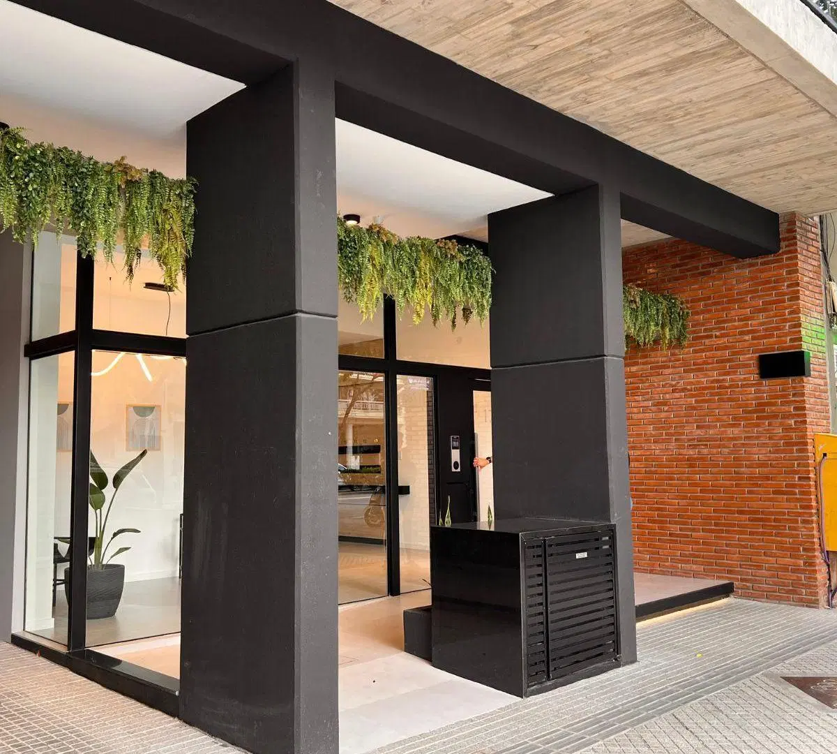 Departamento monoambiente en venta en barrio Martin, Rosario 2