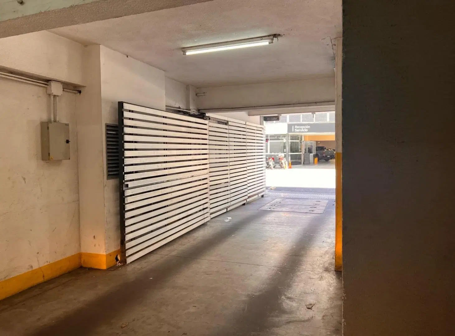 Cochera en venta en Rosario centro 1