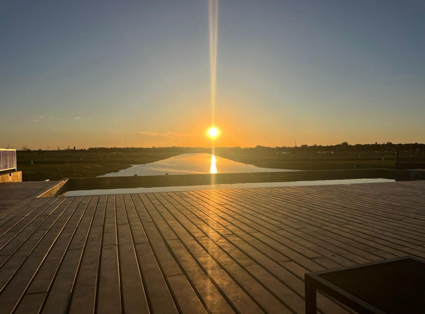 Foto de Terreno en venta en Barrio Cerrado, Funes Lake, imagen 1