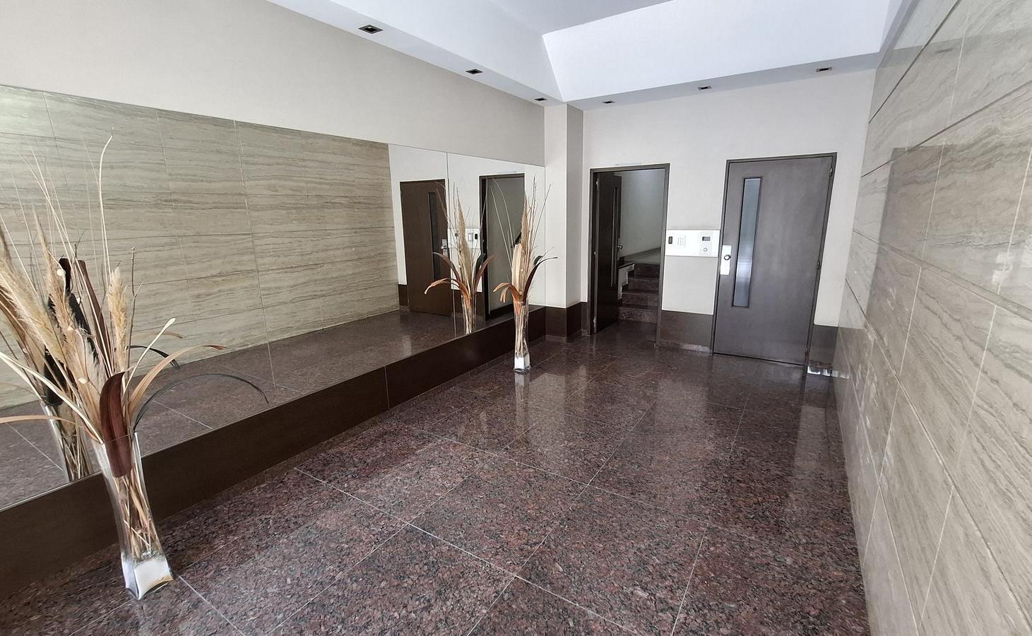 Foto de Departamento en venta 4 dormitorios piso exclusivo en Rosario, Lourdes., imagen 4