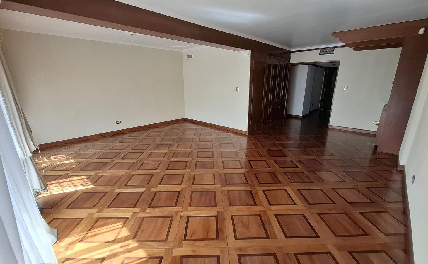 Foto de Departamento en venta 4 dormitorios piso exclusivo en Rosario, Lourdes., imagen 3