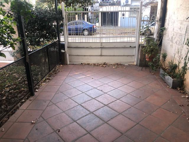 Foto de Venta casa de estilo 3/4 dormitorios en Rosario - Azcuénaga, imagen 1