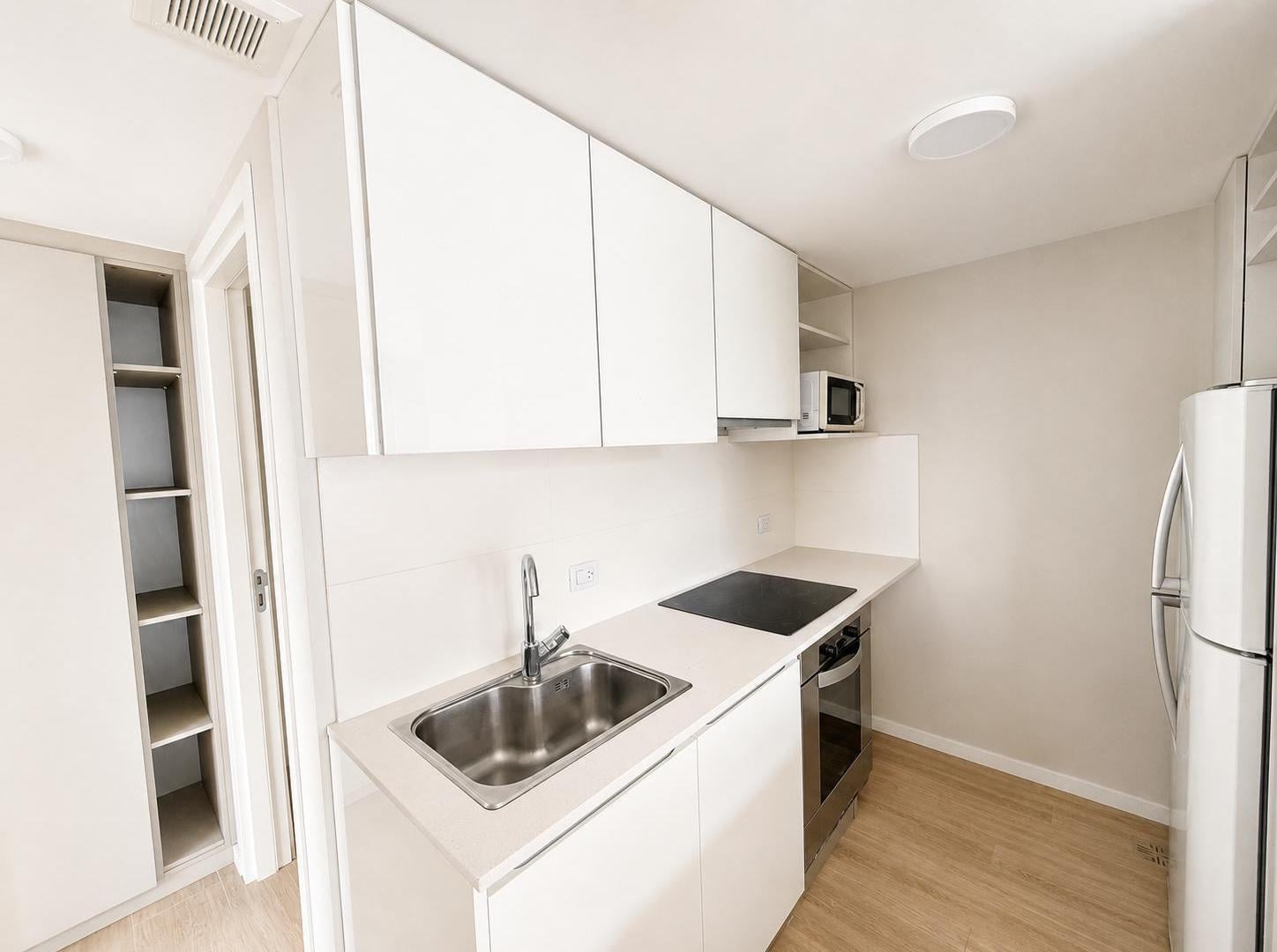 Foto de Venta departamento de un dormitorio con terraza exclusiva, Condominios, imagen 4