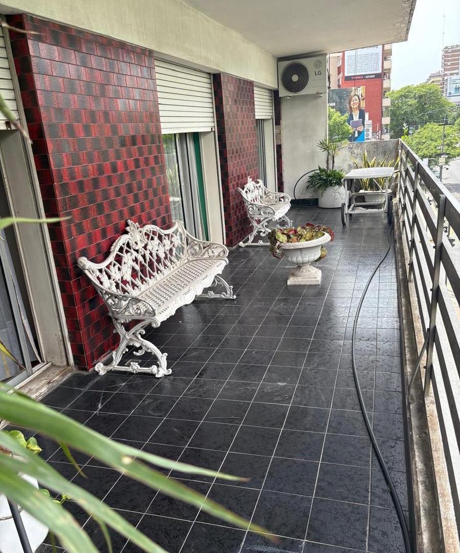 Foto de Departamento en venta 4 dormitorios con cochera - centro - Rosario, imagen 4