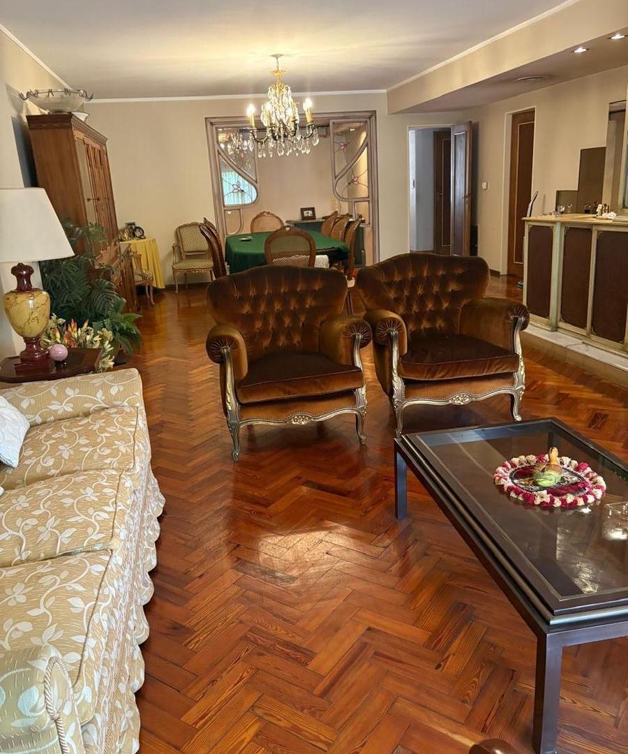 Foto de Departamento en venta 4 dormitorios con cochera - centro - Rosario, imagen 2