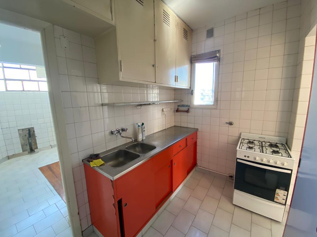 Foto de Venta Departamento de 2 Dormitorios mas comodín en Rosario - Zona Centro, imagen 2