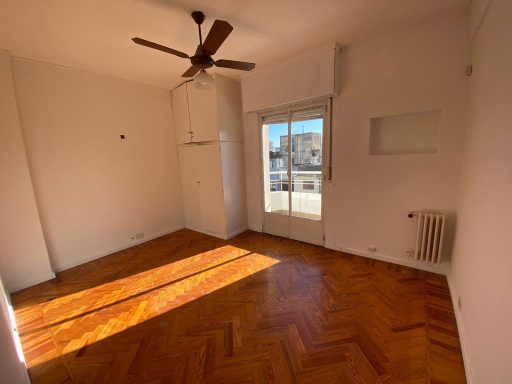 Foto de Venta Departamento de 2 Dormitorios mas comodín en Rosario - Zona Centro, imagen 1