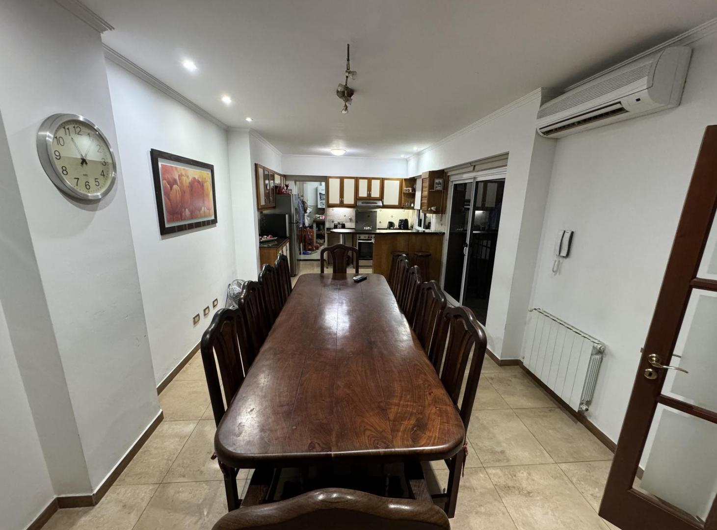Foto de Casa en venta de 4 dormitorios con pileta, parrillero y terraza, Barrio, imagen 1