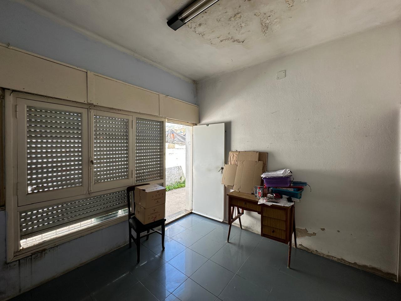 Foto de Casa venta interna unica NO PH a reciclar dos dormitorios, patio en, imagen 3