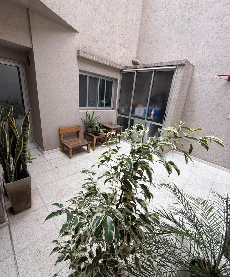 Foto de Casa de pasillo dos dormitorios, patio en Urquiza 2100 - Centro, imagen 5