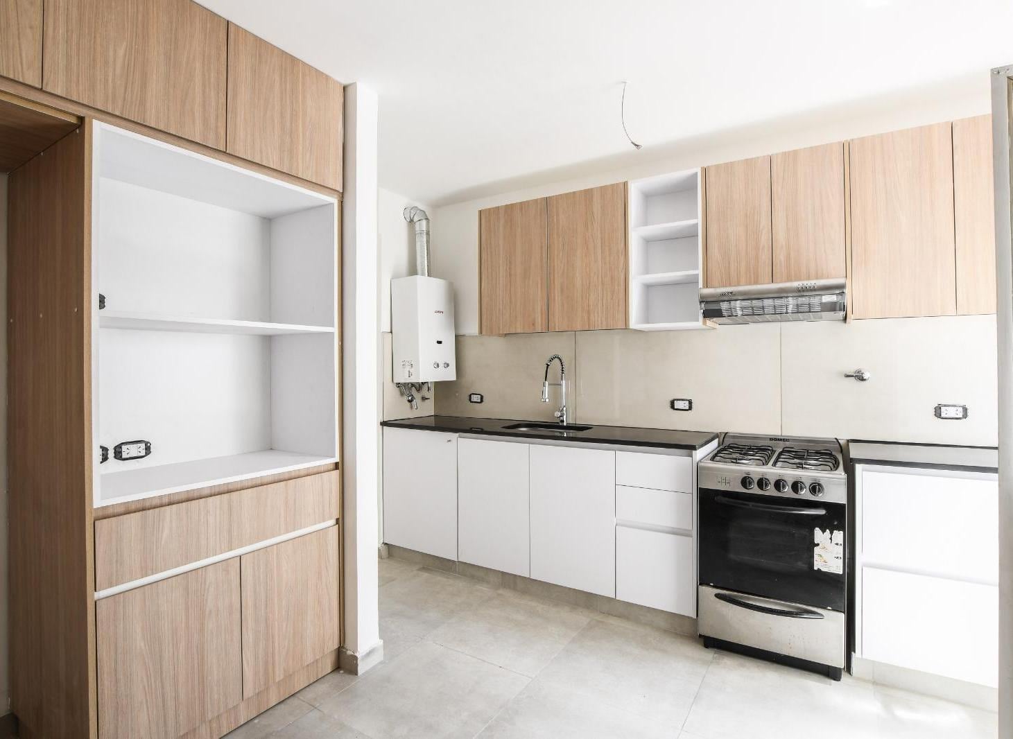 Foto de Departamento en venta de 3 Dormitorios reciclado en venta en Rosario, imagen 1