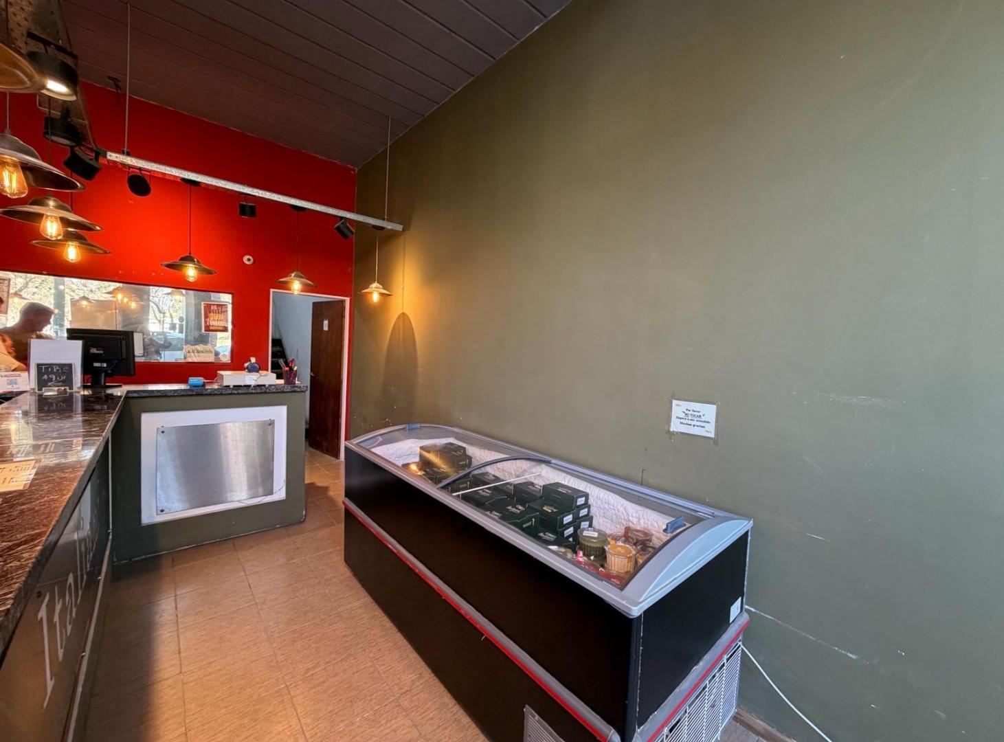 Foto de Local en venta en Funes, ubicación céntrica, Galería Paseo Victoria., imagen 5