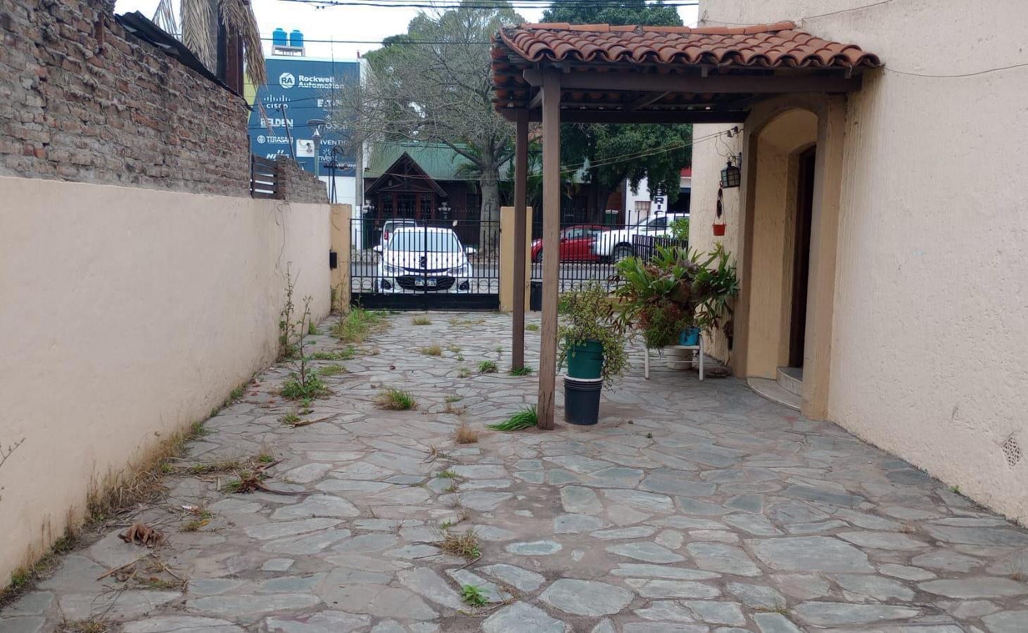 Foto de Casa en Venta de uso comercial en Rosario - Fisherton - PERMUTA, imagen 4