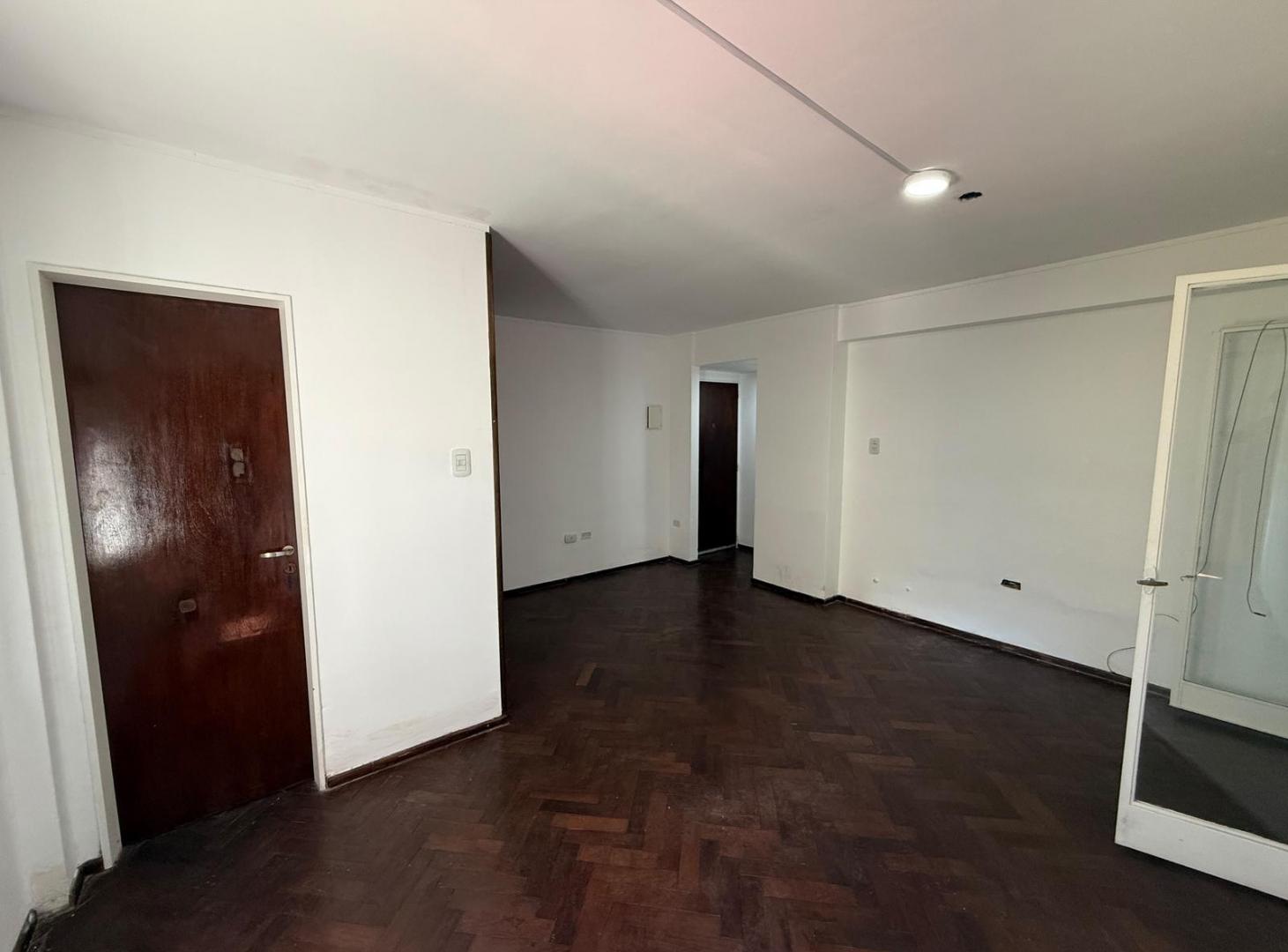 Foto de Departamento de un dormitorio a la venta en Av. Pellegrini, Rosario, imagen 1