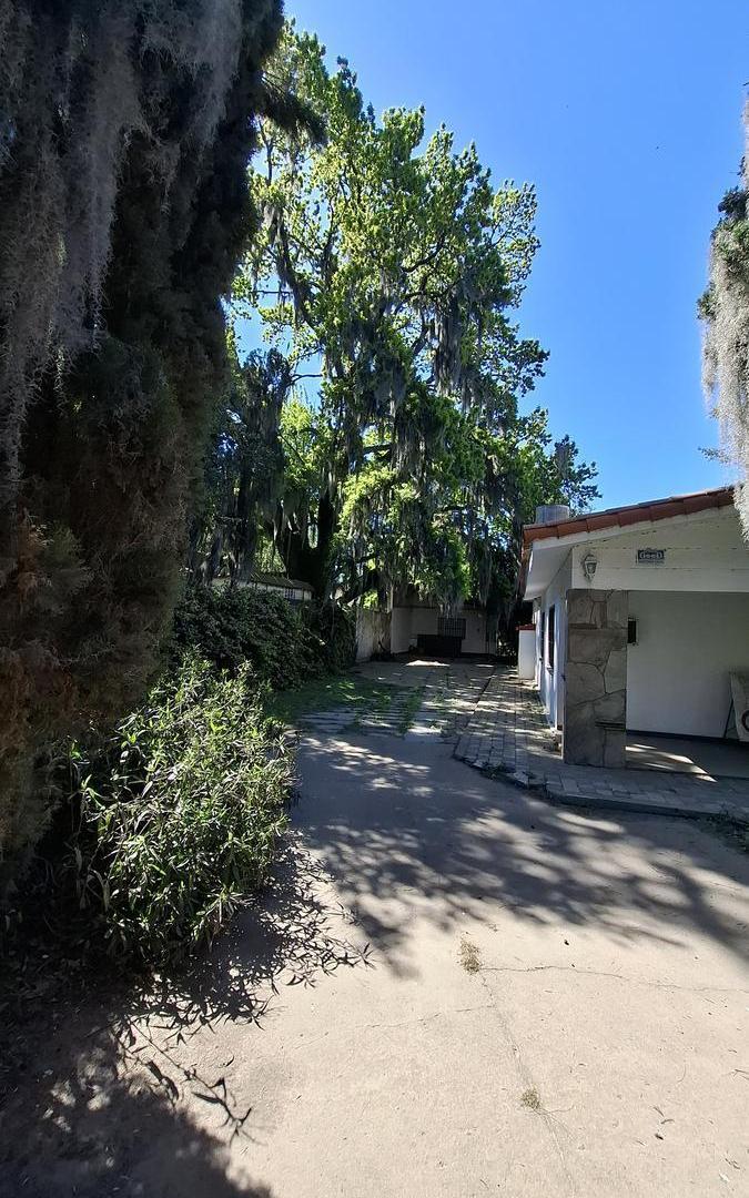 Foto de Venta de casa en Villa La Ribera muy arbolada, imagen 4