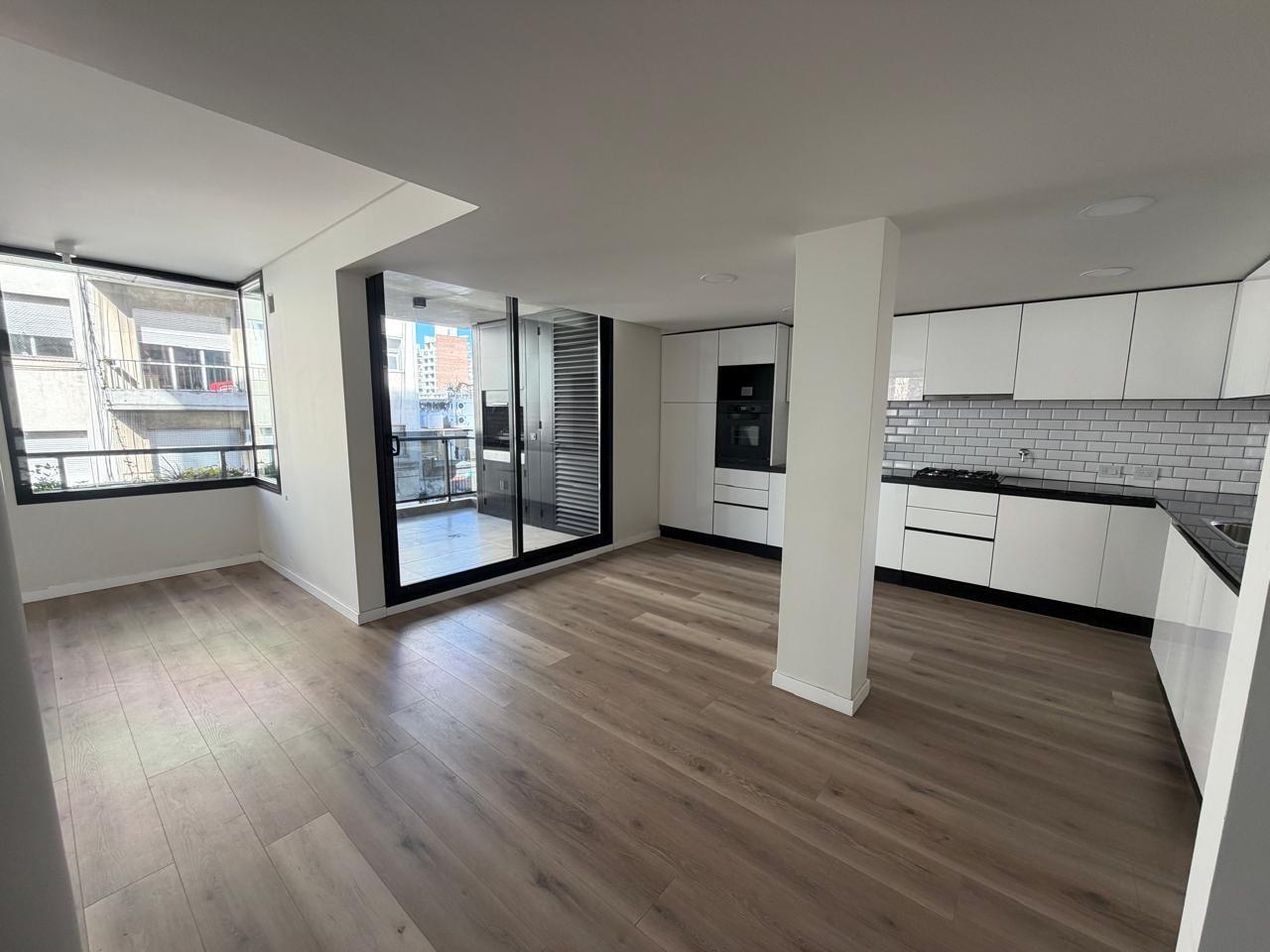 Foto de Departamento en venta 3 dormitorios, 3 baños, balcón con parrilla, imagen 5
