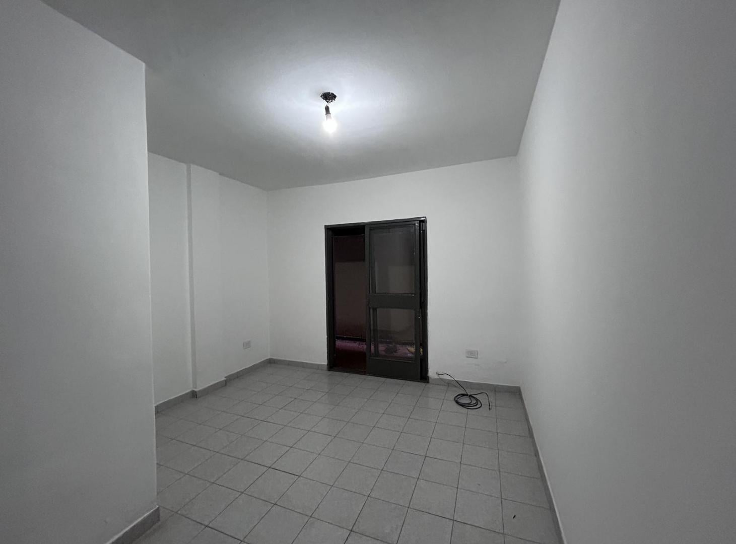 Foto de Departamento de 2 dormitorios con patio en barrio Abasto, Rosario, imagen 4