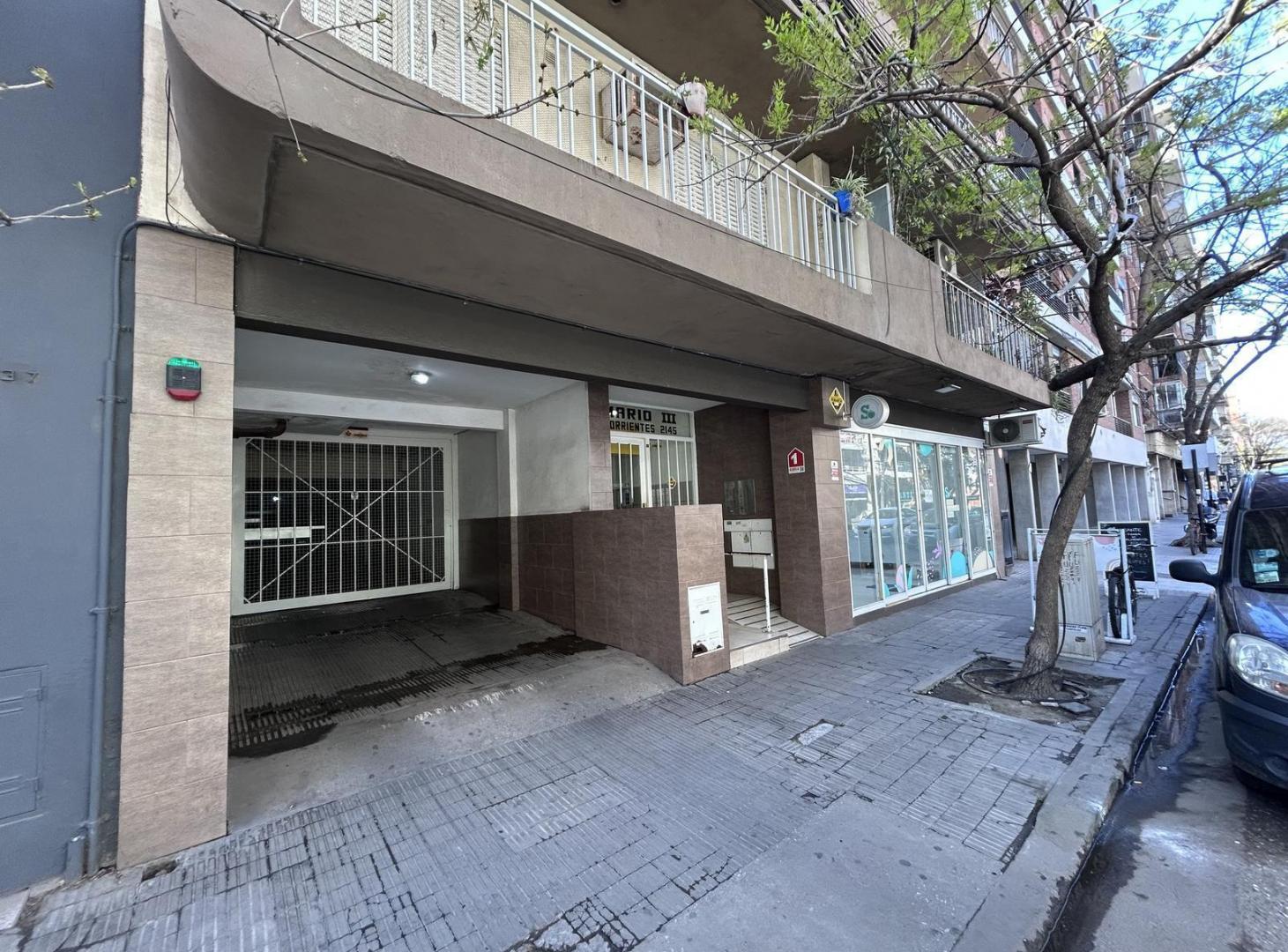 Foto de Departamento de 2 dormitorios con patio en barrio Abasto, Rosario, imagen 3
