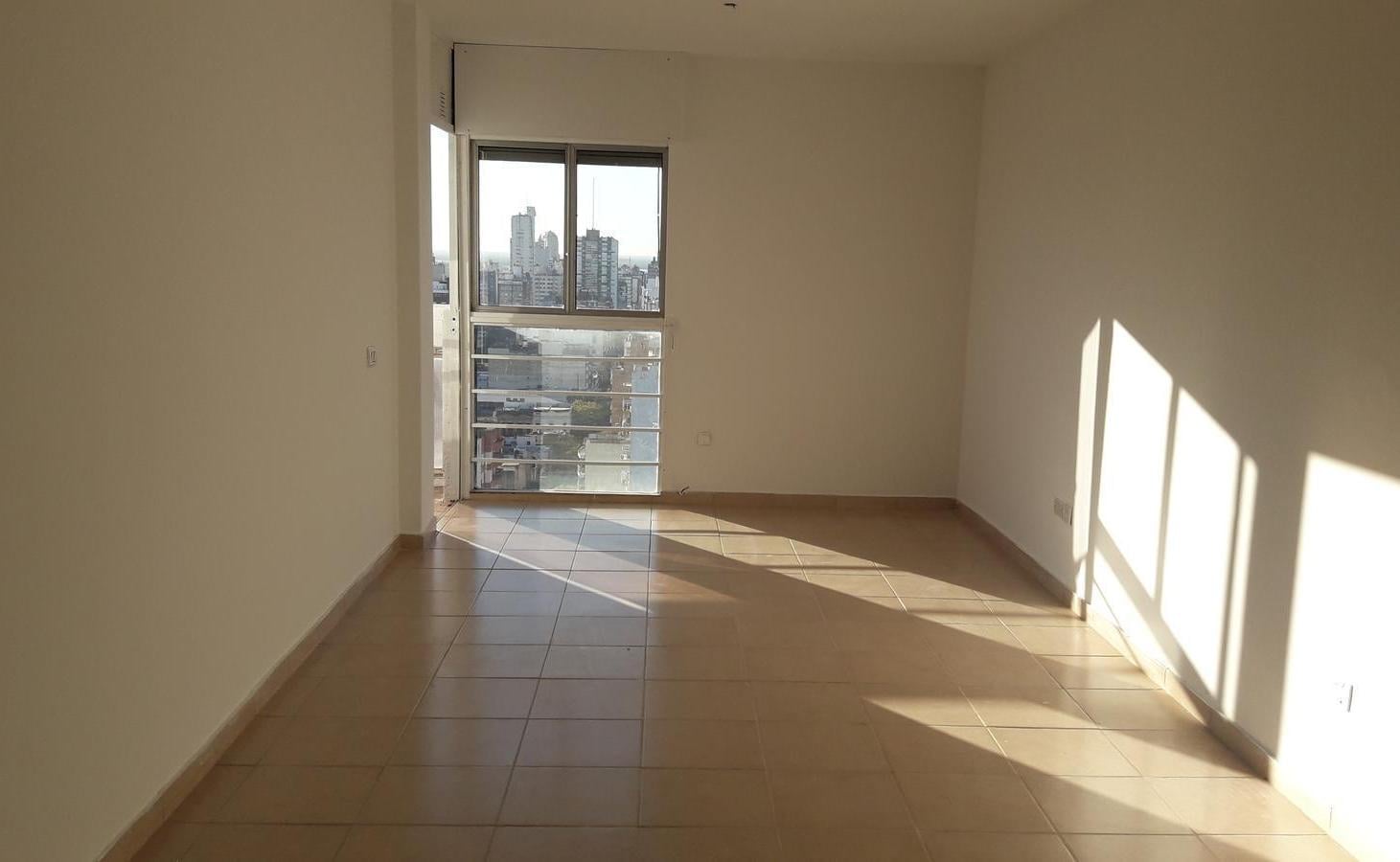 Foto de Alquiler Departamento de 2 dormitorios con cochera en Rosario - Cerca, imagen 1