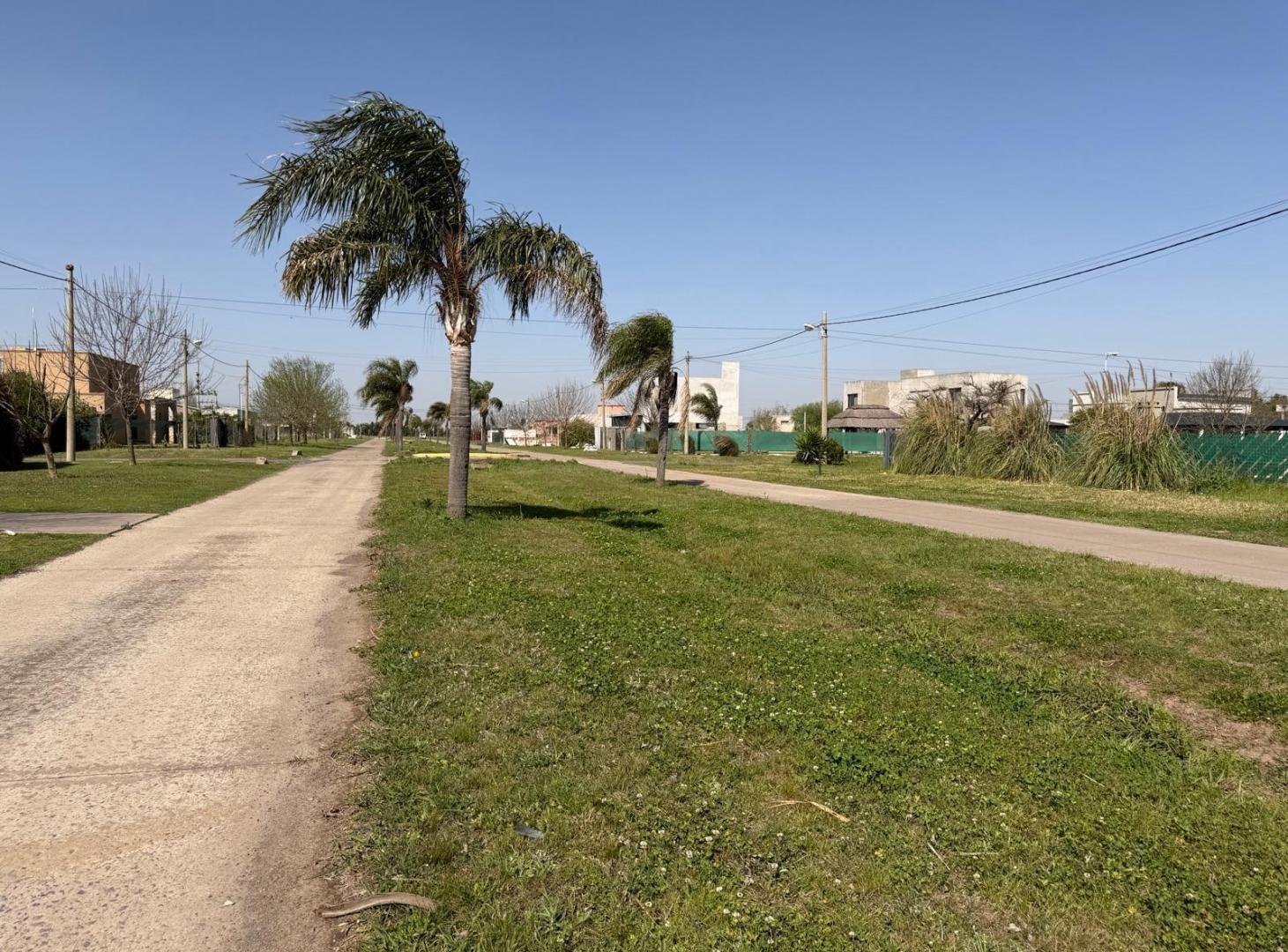 Foto de Terreno en venta en Funes Town, barrio abierto, imagen 1