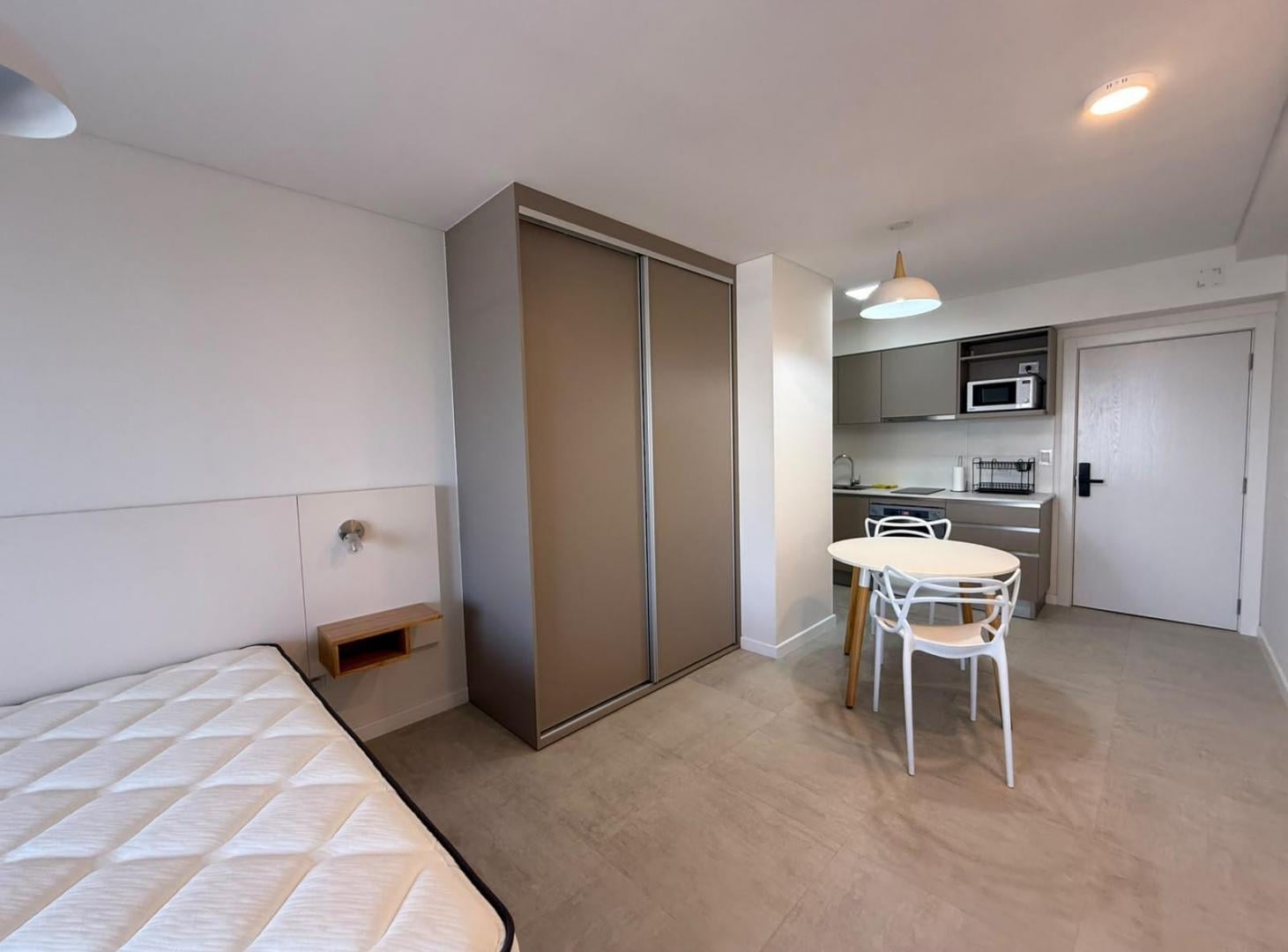 Foto de Departamento monoambiente premium en alquiler amueblado en Rosario, imagen 4