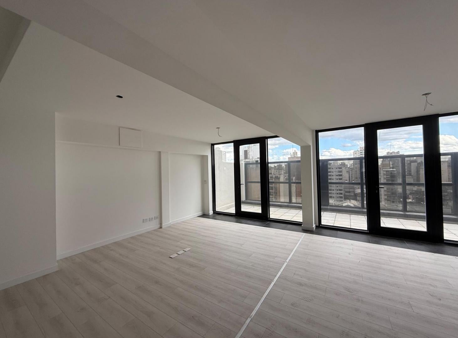 Foto de Oficina premium en piso exclusivo en alquiler , Parque España, Rosario, imagen 4