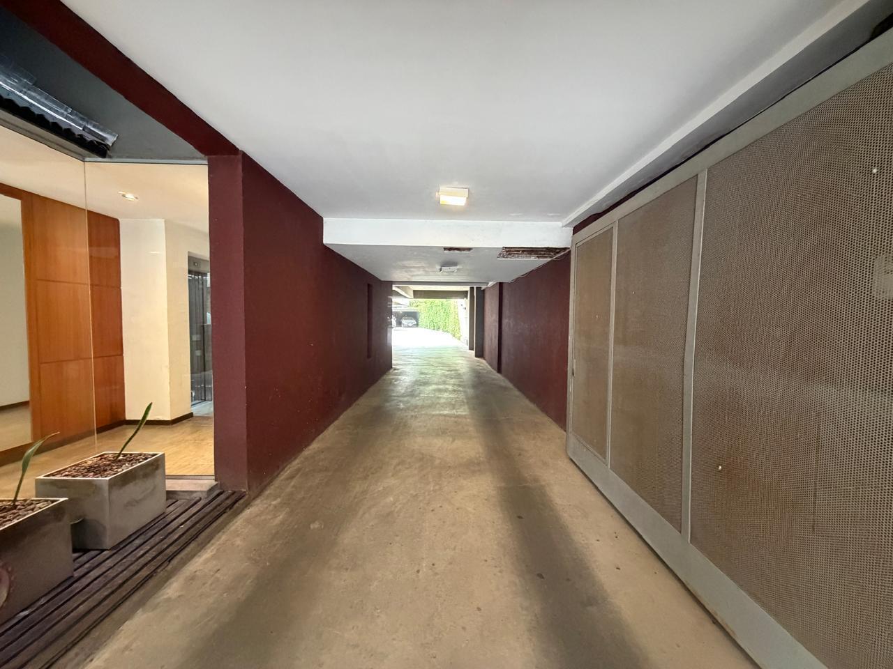 Foto de Cochera en venta en planta baja Rodrigues 1100 Lourdes - Rosario, imagen 2
