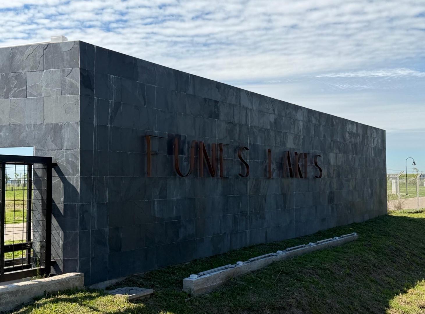 Foto de Terreno en venta en Barrio Privado Funes Lake en Funes, imagen 1