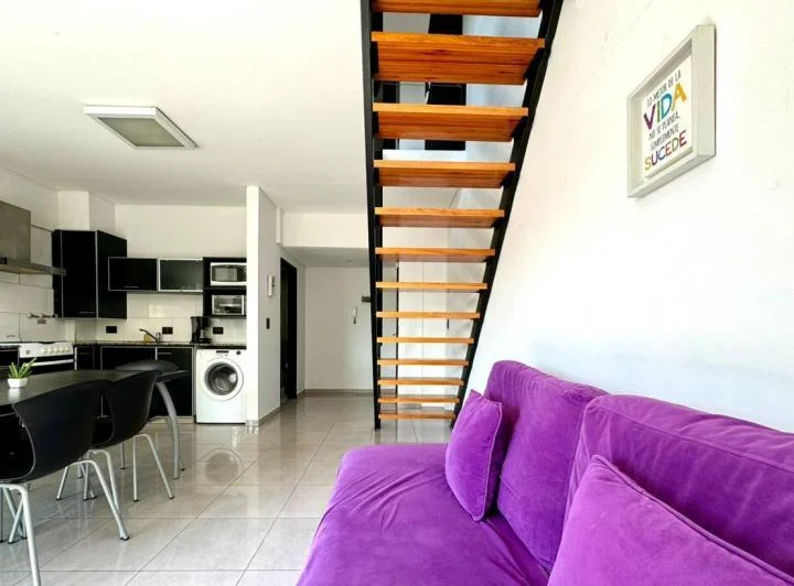 Foto de Departamento temporario- alquiler por dia, semana o mes. Buenos Aires - Cerca de FAVALORO, GARRAHAN, imagen 3